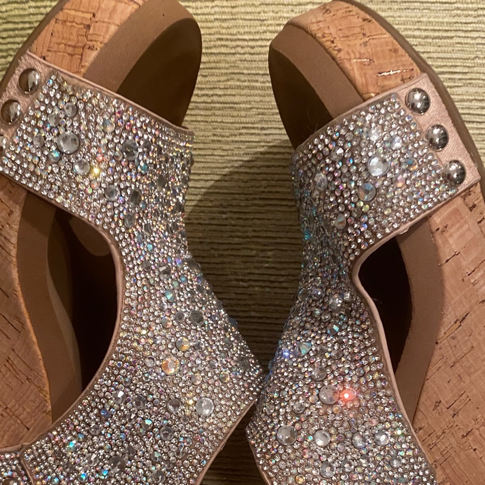 Corkys The Ashley Rhinestone Wedge Sandals. Size 6. Gorgeous Sandals! - Picture 12 of 15